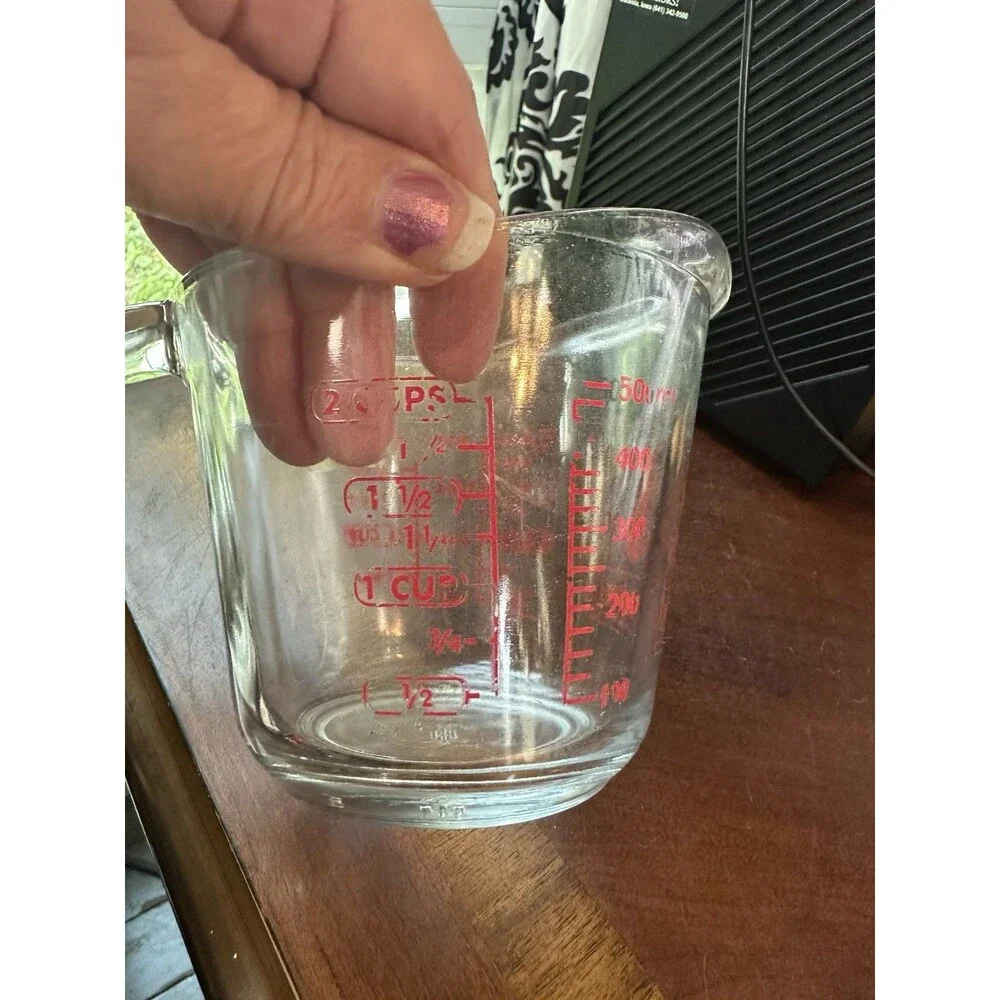 Anchor Hocking 2 Cup Glass Measuring Cup Red Letters Made in USA